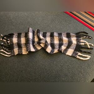 Plaid Black and White Scarf
